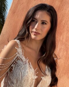 Actress Eleni Vaitsou HD Photos and Wallpapers March 2025