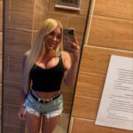 Elle Brooke