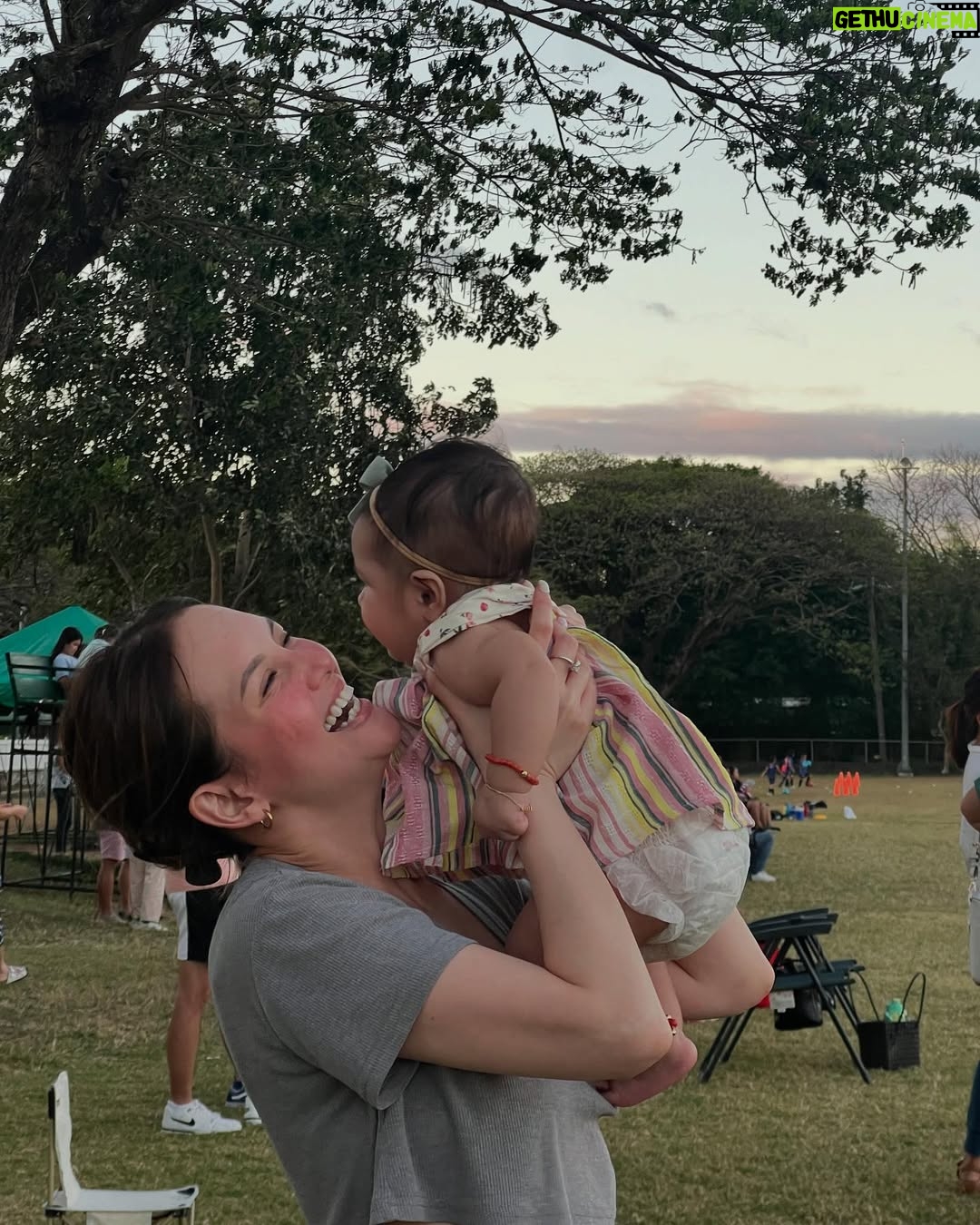 Ellen Adarna - 209.3K Likes - ❤️