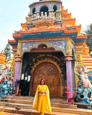 Elli Padhi Instagram - 