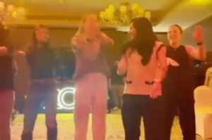 Ellyse Perry Instagram - Ahhh Macerana 💃🏼