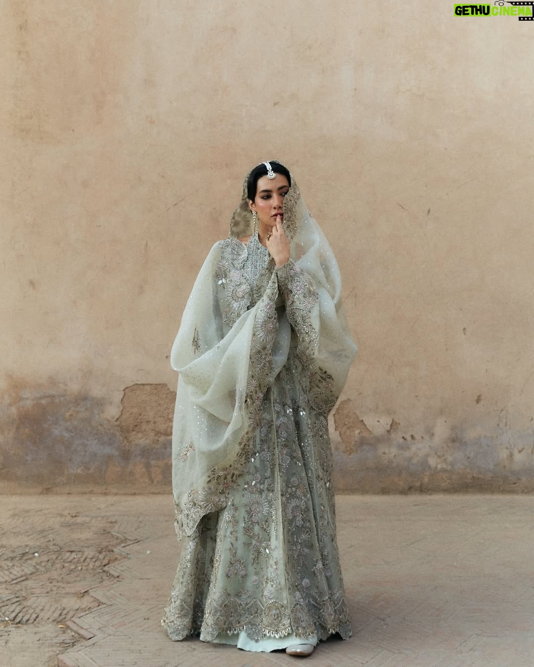 Eman Suleman - 3.7K Likes - Suneeta Rao is an exceptionally beautiful woman with an equally beautiful voice. I fell in love with this song the first time I heard it, as a child, watching my older cousins twirl to its rhythm. They were dressed in matching angarkhas, each adorned with gotay ka kaam, but in different colors. Im still upset I didn’t get to wear one, I was very little, it didn’t matter.
Toshi appa (@natthedevil) always finds the best music to dance to on menhdis.
Anyhow, a friend called me a paree when I shared this picture, and the song has been etched in my mind ever since.
@zarashahjahanbride photographed by @snaqvi
Hair and makeup by @sunil_mua
Styled by @yash645
Art direction by @hashimali90