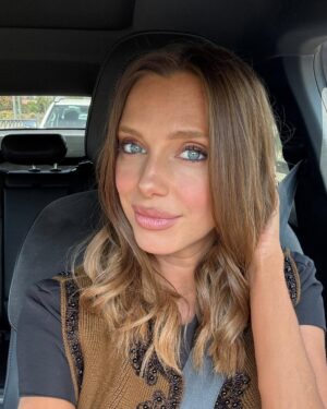 Emilia Daiber Instagram - Viernes movido por acá!! Y que lindo es trabajar en lo que a uno le gusta. Lo agradezco t y no lo doy por sentado! 🙌🏽🙏🏼
 
Espero que tengan un lindo fin de semana 🫶🏽