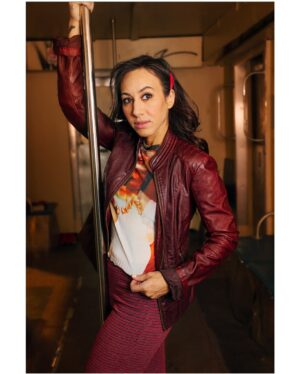 Eva Ceja Instagram - First rule of fight club is…
.
.
.
Actor / Producer
EVA CEJA
@evaceja
.
. 
📸
Los Angeles CA
.
. 
.
.
.
#brunette #latina #tattoos #inkedwomen #fitness #nativeamerican #nativewomen #subway #transit #train #actor #voiceactor #lifestylephotoshoot #lightroom #sonya7sii