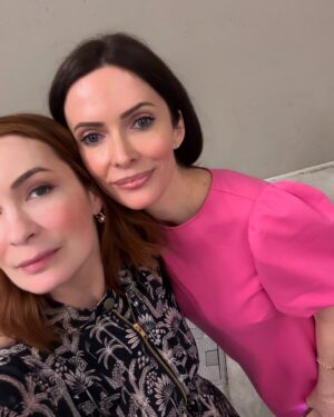 Felicia Day Instagram - Thank you @fanexpocleveland! Had an amazing time with so many friends, haven’t seen this many #supernatural cast together in a while!!!! Ohio you rock!
