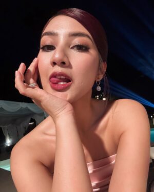Fita Anggriani Instagram - Ubur ubur ikan lele …