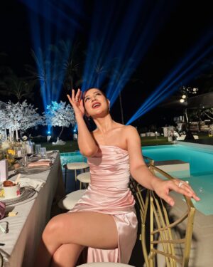 Fita Anggriani Instagram - Ubur ubur ikan lele …
