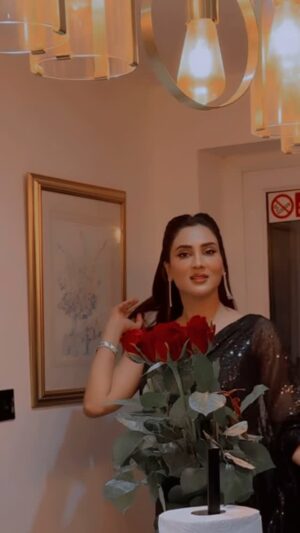 Fiza Ali Instagram - 🖤