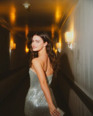 Florence Hunt Instagram - An amazing evening at the SAG awards in amazing company 💫

@nicky_yates 
@emilychengmakeup 
@bridgetbragerhair 
@celine 
THANKYOU ^^<333