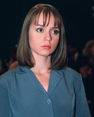 Gabriela Spanic Instagram - Há exatamente 27 anos estreava a novela “A Usurpadora” no México. A trama mexicana foi exibida em mais de 125 países e traduzida em mais de 25 idiomas.🇲🇽

Em sua primeira transmissão brasileira no SBT, “A Usurpadora” foi um sucesso imediato, ganhando várias reprises e uma exibição no Canal Viva.

Será reprisada pela sétima vez pelo SBT a partir de março de 2025, se tornando a trama com mais reprises na emissora e no país todo. 🇧🇷

📸Divulgação Televisa

#ausurpadora #lausurpadora #gabyspanic #fernandocolunga