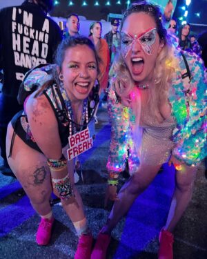 Gage Golightly Instagram - Day 2 Beyond Wonderland
~ etherial fairy vibes ✔️
~ making new friends ✔️
~ get my steps in ✔️
~ trading kandi ✔️
#plur #kandi #beyondwonderland #ravesafe
