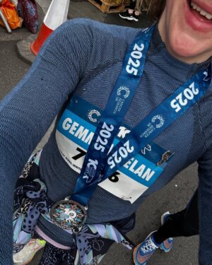 Gemma Whelan Instagram - Did it! @winterrunseries that was such a great event - loved every minute...! Ran for my darling dad🏃‍♀️ 🧡