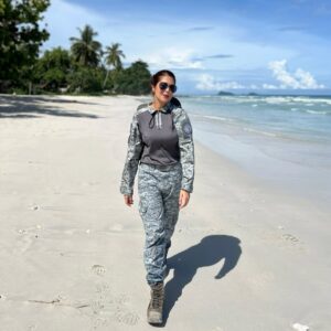 Geneva Cruz Instagram - Coastal Clean Up Drive Activity, Quezon Beach, Patikul, Sulu, Philippines with the @philairforce. 🫡🇵🇭💚 #islandgirltravelerph 

#sgtgenevacruzpafr 
#servicemenandwomen 
#purpose #PAFR 
#lovethephilippines