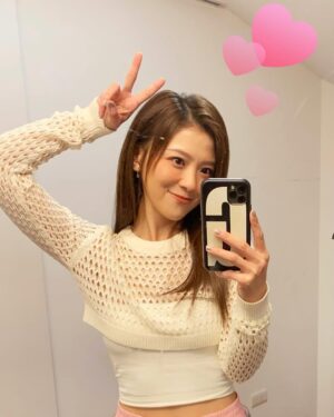 Genie Chuo Instagram - 情人節快樂💕