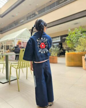 Gi So-you Instagram - #제품제공
ㆍ
ㆍ
곧 개학이다~~~♡
소유의  신학기룩은 KENZO 👕 👖 🎒 
ㆍ
ㆍ
@kenzokids_official
ㆍ
ㆍ
ㆍ
ㆍ
ㆍ
ㆍ
ㆍ
본 포스팅은 롯데 GFR로부터 제공받아 솔직하게 작성하였습니다
ㆍ
#겐조키즈#kenzokids #키즈브랜드#키즈옷#신학기룩#명품아동복#명품키즈#키즈옷추천#키즈선물#아동복추천#아동복#키즈스타일링#키즈룩#럭셔리키즈
#기소유#신학기룩👕👚 #센스쟁이❤️