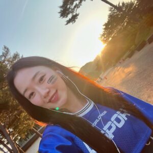 Gia Kim Instagram - 