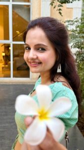 Actress Giaa Manek HD Photos and Wallpapers March 2025