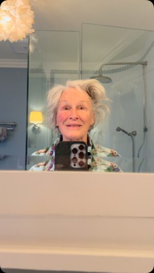 Glenn Close Instagram - Grateful for the Sun.