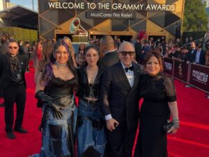 Gloria Estefan Instagram - Grammys @recordingacademy what a great night to celebrate music and raise funds for all those effected by the wildfires in #LosAngeles @musicares Grammys @recordingacademy qué gran noche para celebrar la música y recaudar fondos para todos los afectados por los incendios forestales en #LosAngeles @musicares