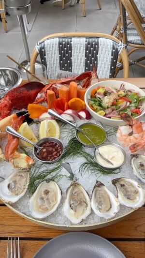 Haley Grable Instagram - A must visit when in the Miami area! @michaelsgenuine The seafood platter was to die for 😍