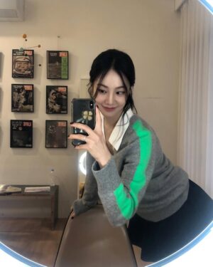 Han Ji-eun Instagram - 🧚🏻