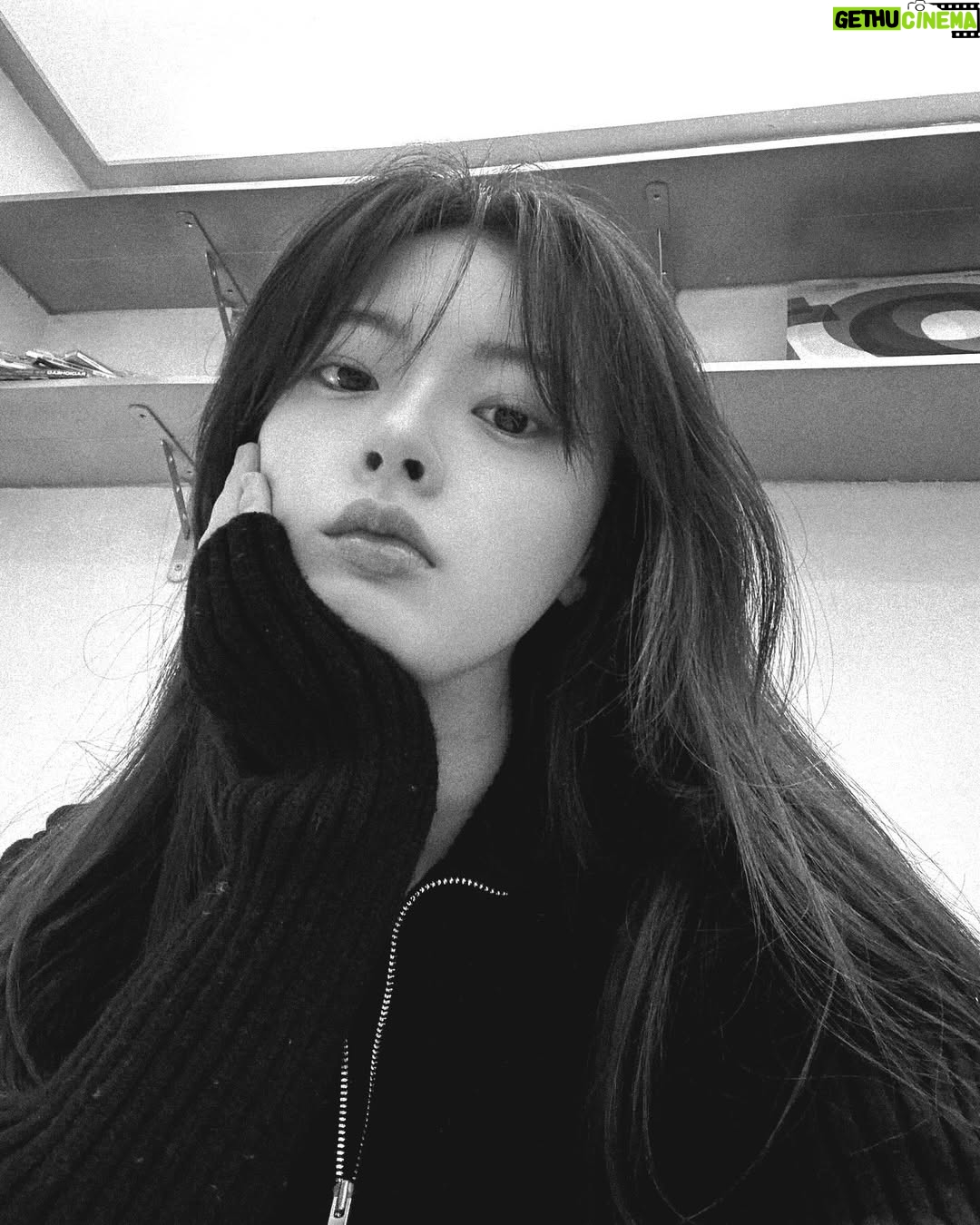 Han Su-ah - 105.6K Likes - 도히랑두아랑