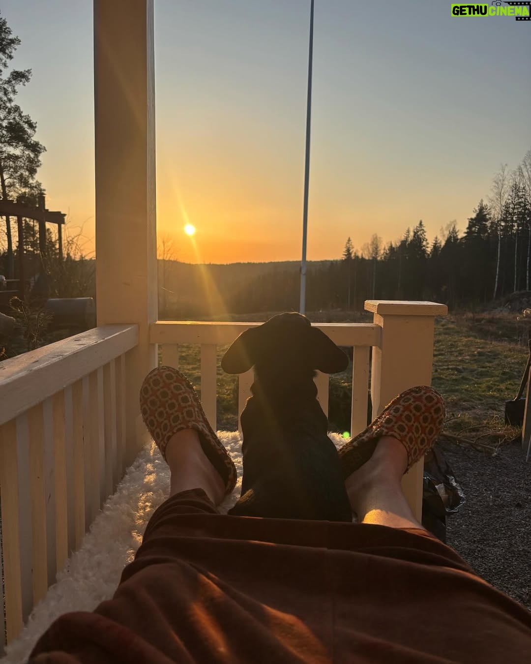 Hanna Hellquist - 11.1K Likes -