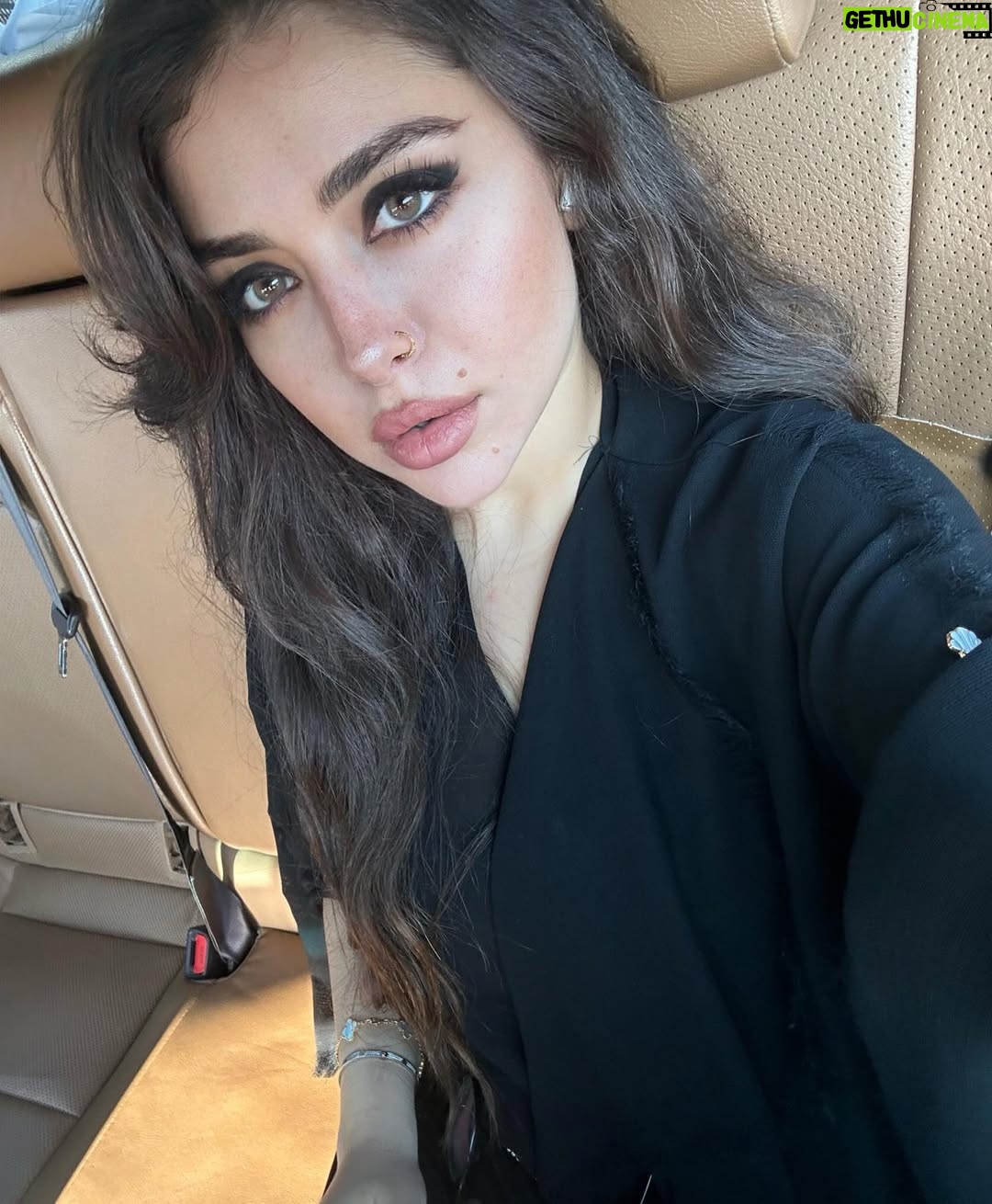 Haya Maraachli - 210K Likes - 🐼 or zorro aw catwome