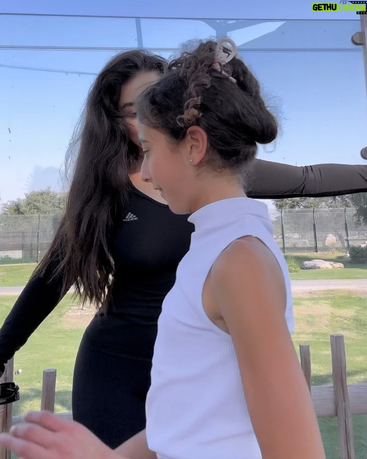 Haya Maraachli - 203.4K Likes - ☀️🍀👩👧👧🐆