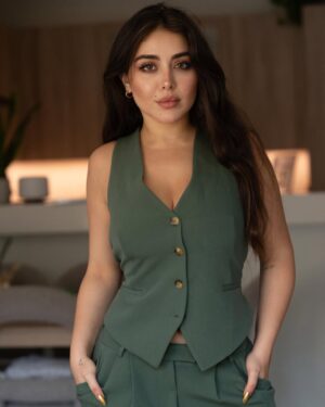 Haya Maraachli​ Instagram - 🌻