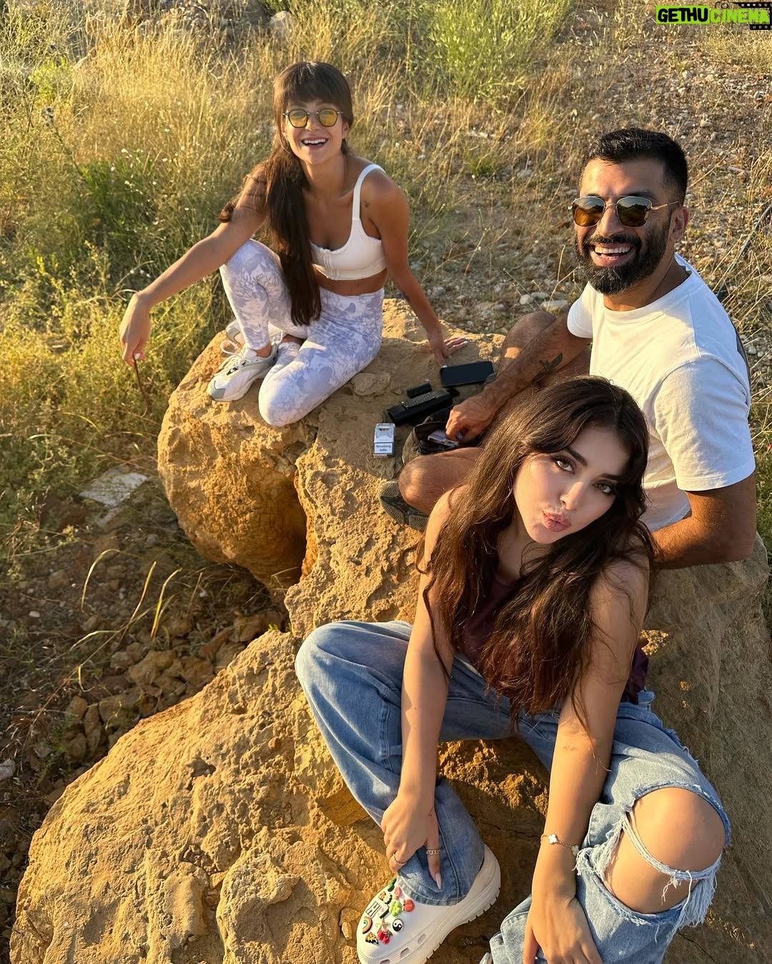 Haya Maraachli - 146.3K Likes - 🏕️thank u 7amosi 3al 📸 @mohammadalhomsii
