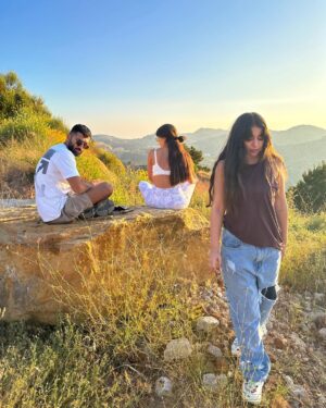 Haya Maraachli​ Instagram - 🏕️thank u 7amosi 3al 📸 @mohammadalhomsii