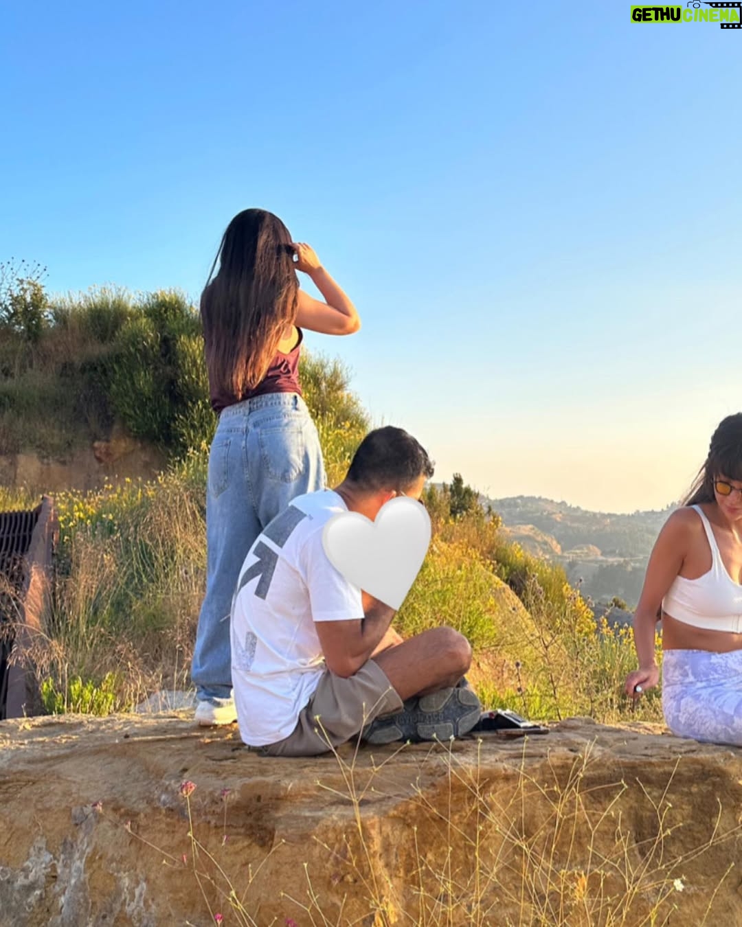 Haya Maraachli - 146.3K Likes - 🏕️thank u 7amosi 3al 📸 @mohammadalhomsii