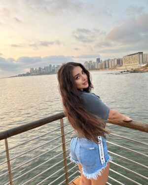 Haya Maraachli​ Instagram - Happy eid :)