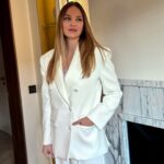Helen Lindes
