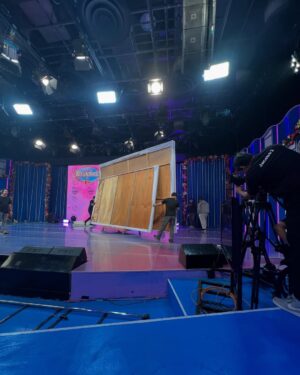 Helga Krapf Instagram - The face you make when you get to experience mommy’s old stomping grounds. 😍 

Amelie has been so curious about my life as an actress, asking so many questions about behind the scenes, in between takes, interviews, and the whole acting process. She asked if she can watch @itsshowtimena when we visit PH and her Ninong @augustbenitez granted her wish like a true fairy godfather. 🪄🤭 Thank you so much Sir August! 🙏🏼

Thank you also to her Ninong @teddspotting na pinaghandaan ang german, shooked si Amelie sayo! Lol Also to her Ninong @vhongx44 for seeing her backstage. 🫶

To Ninong @thirdeeduran , Tita @alyannaaranezz and Tito @deanscenes for coming and vlogging (follow niyo siya sa tiktok 🤣) 

And to the staff and kuyang marshalls of Abs who are as respectful and kind as I remember them to be. Truly felt like coming back to your former home. 🏠