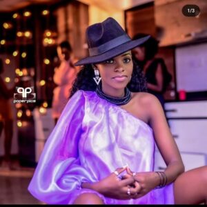 Hellen Lukoma Instagram - Don't strive to be well known. Strive to be worth knowing 
HL 
BLACKBARBIE 
BABY WA DADDY