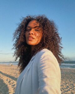 Actress Heslaine Vieira HD Photos and Wallpapers February 2025