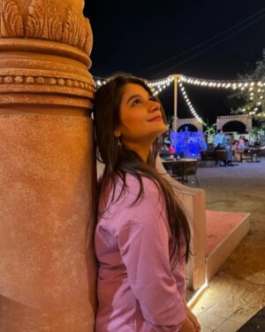 Hetal Gada Instagram - Slide mein last wala picture dekho jaldi!