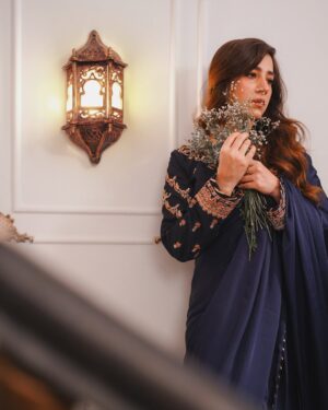 Hiba Aziz Instagram - Current mood: Wabi sabi 🎴