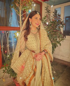 Hina Altaf Instagram - Coming soon #humtv @anassamiofficial  @kohenoorcollection