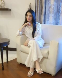 Actress Hina Javed HD Photos and Wallpapers April 2022