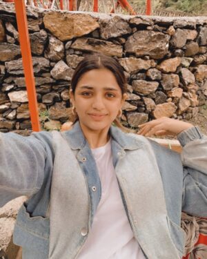 Hira Soomro Instagram - For my people who has been dming me to post ! 
.
.
.
.
#hearts #moments #hirasoomro