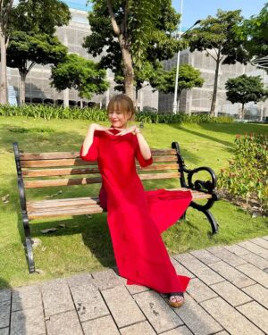 Hoang Thuy Linh Instagram - Mùng 1 ❤️🥰
#HappyLunarNewYear2025 #xeoxo