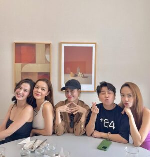 Hoang Thuy Linh Instagram - 🥰🥰🥰🥰🥰