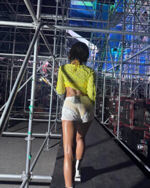 Hyolyn Instagram - Amazing night in Manila BAE💋