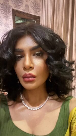 Iffat Rahim Instagram - And I turned 53🥳🎉