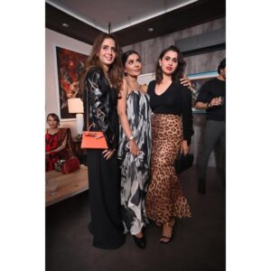 Iffat Rahim Instagram - Actress and talk show host Iffat Omar, alongside her husband Umar, recently celebrated their 25th wedding anniversary in a heartwarming and intimate gathering. The milestone event was marked by the presence of their closest friends and family, making it a truly special occasion. The couple, known for their strong bond and enduring love, hosted a cozy celebration filled with laughter, joy, and cherished memories. @iffatomarofficial