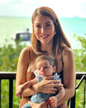 Ilean Almaguer Instagram - You are so perfect! ✨💙
Pulga de mi corazón no hay palabras para describir el amor que siento por ti. Amamos nuestros días a tu lado. Tú mi todo!! 🥰 #luan
 #baby #love #fy
