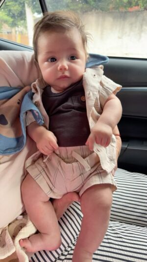 Ilean Almaguer Instagram - Mi guapito hermoso creciendo muy rápido 😩🥰💙

#luan #baby #fyp
